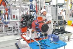 解放動力300輕量化輪減橋首臺B樣橋試裝成功