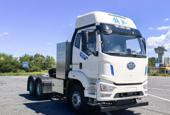 解放怒漲800%奪冠 徐工第二 新能源牽引車(chē)3月超1萬(wàn)